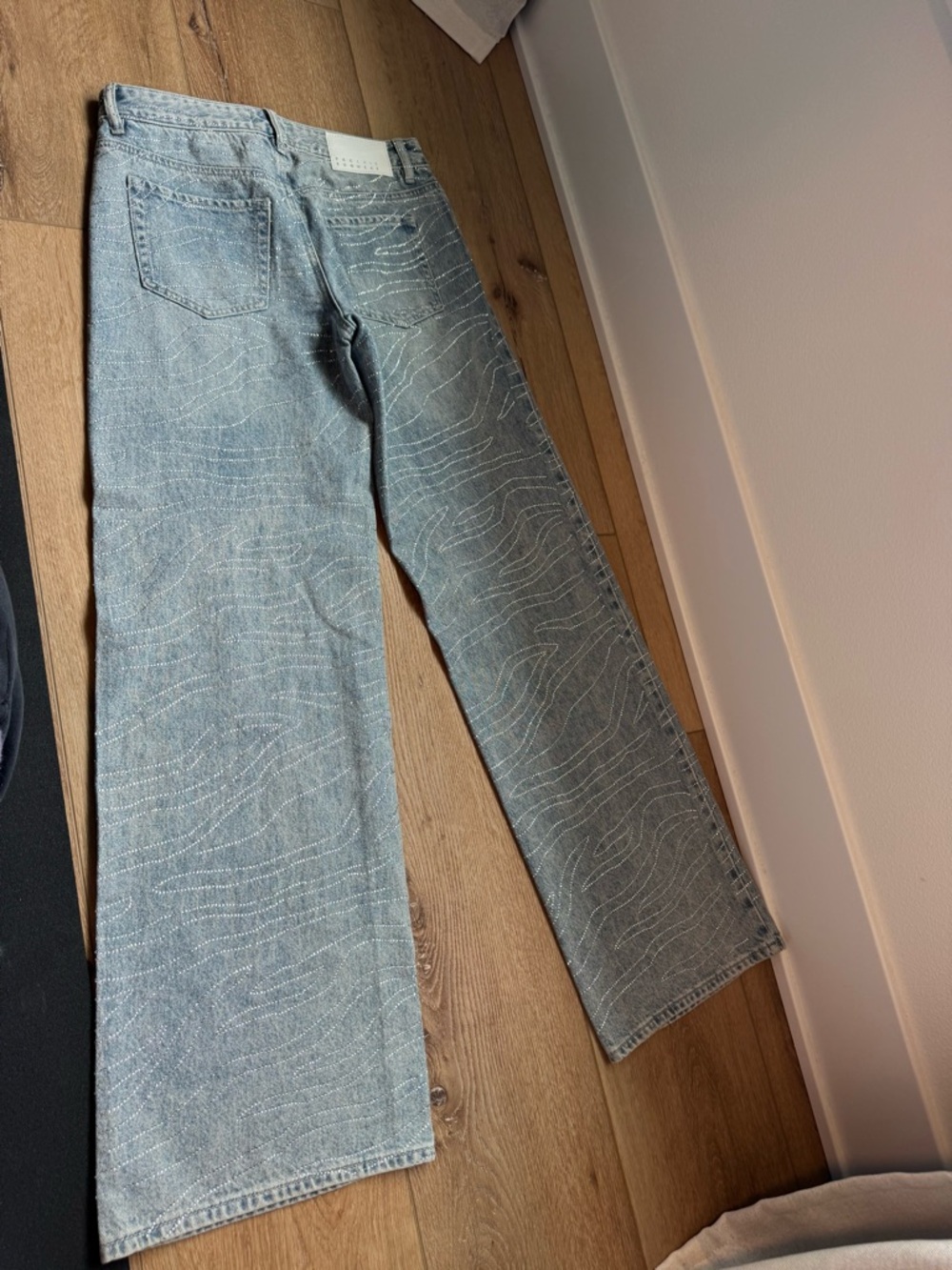 Pacsun Casey Low Rise Baggy Jeans Zebra Rhinestone Light Indigo size 25 (size 2) - Picture 9 of 11